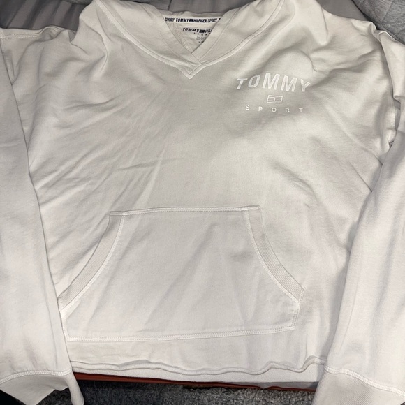 NWT! Tommy Hilfiger - V-Neck Hoodie - Large - Picture 1 of 4